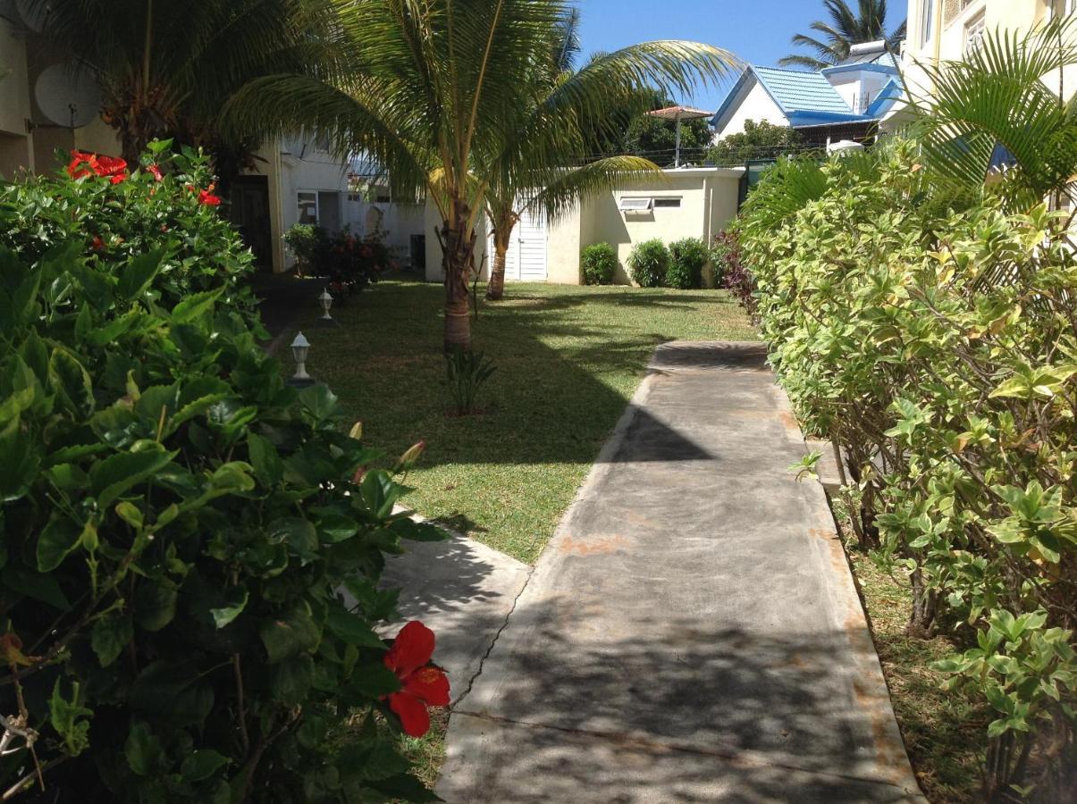 Lovely Apartment In Flic En Flac, Close To The Beach And All Amenities. Flic en Flac Exterior foto