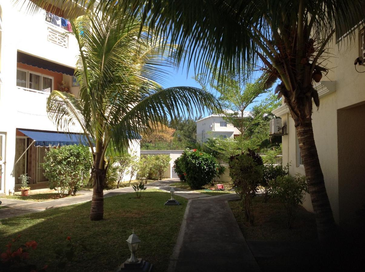 Lovely Apartment In Flic En Flac, Close To The Beach And All Amenities. Flic en Flac Exterior foto