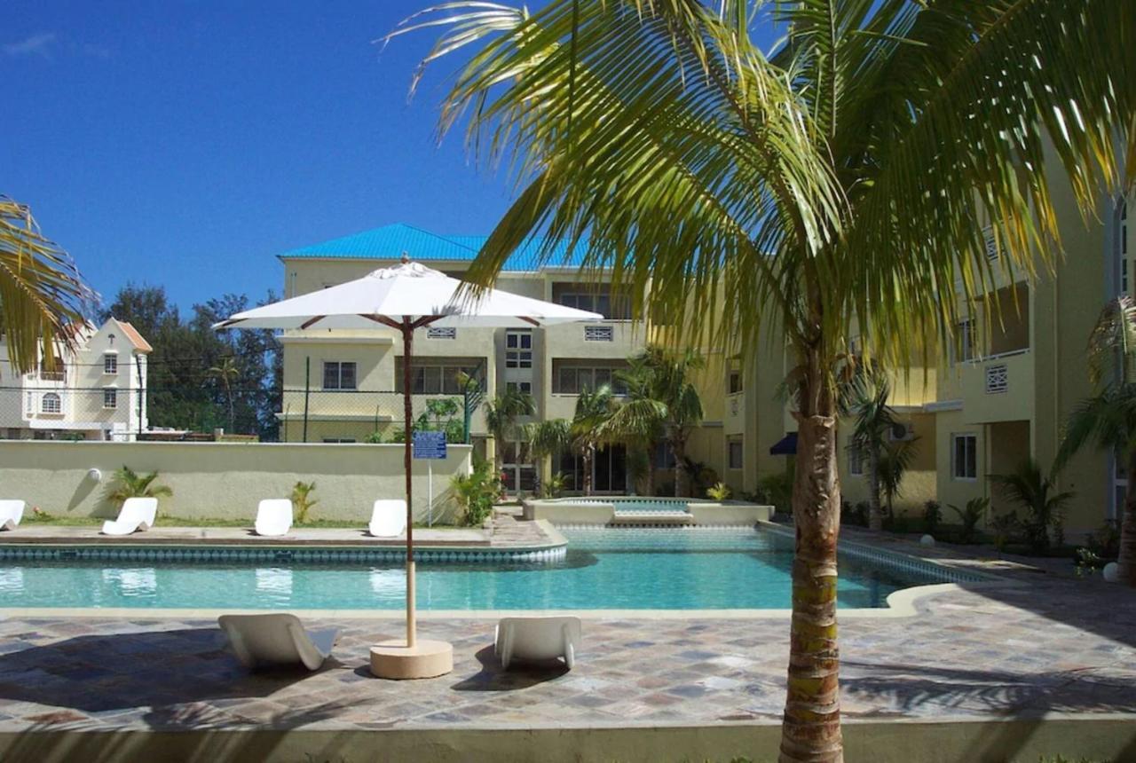 Lovely Apartment In Flic En Flac, Close To The Beach And All Amenities. Flic en Flac Exterior foto
