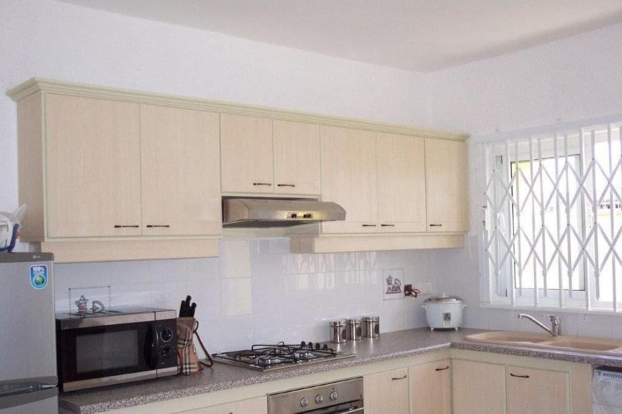Lovely Apartment In Flic En Flac, Close To The Beach And All Amenities. Flic en Flac Exterior foto